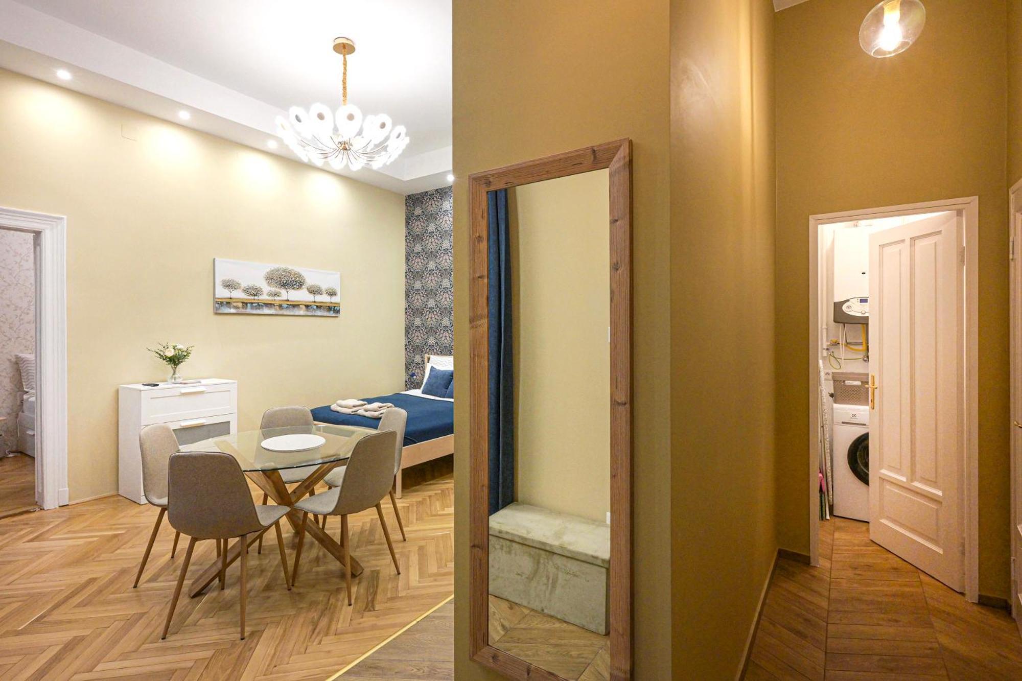 Apartment 43 Budapest
